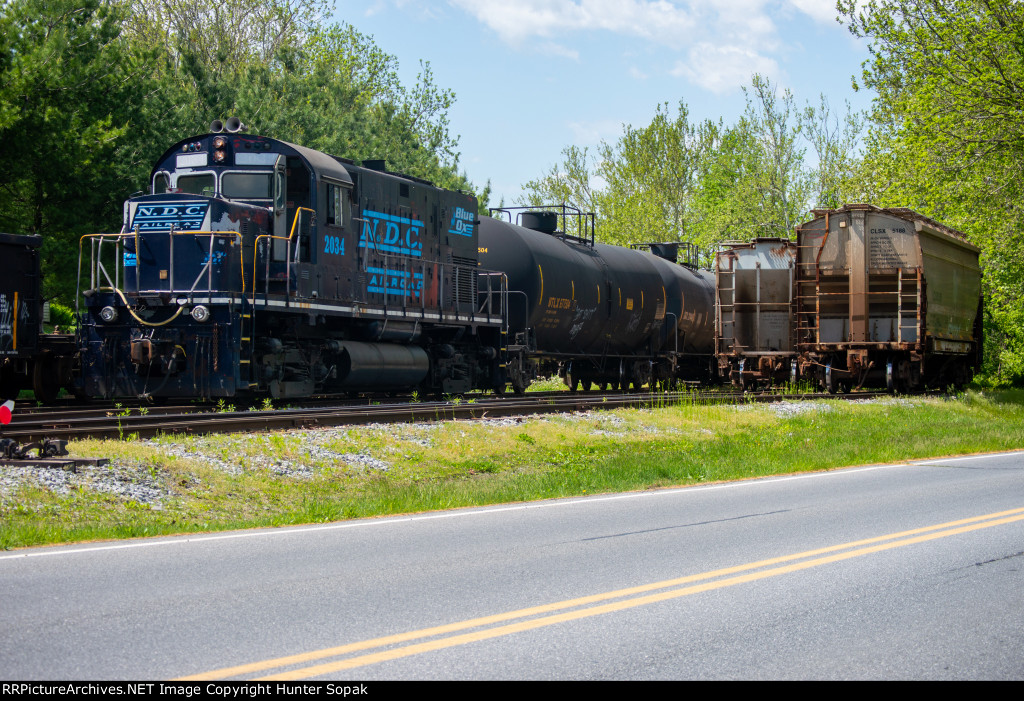 "Full Yard" - Tuesday Switching with the Blue Ox